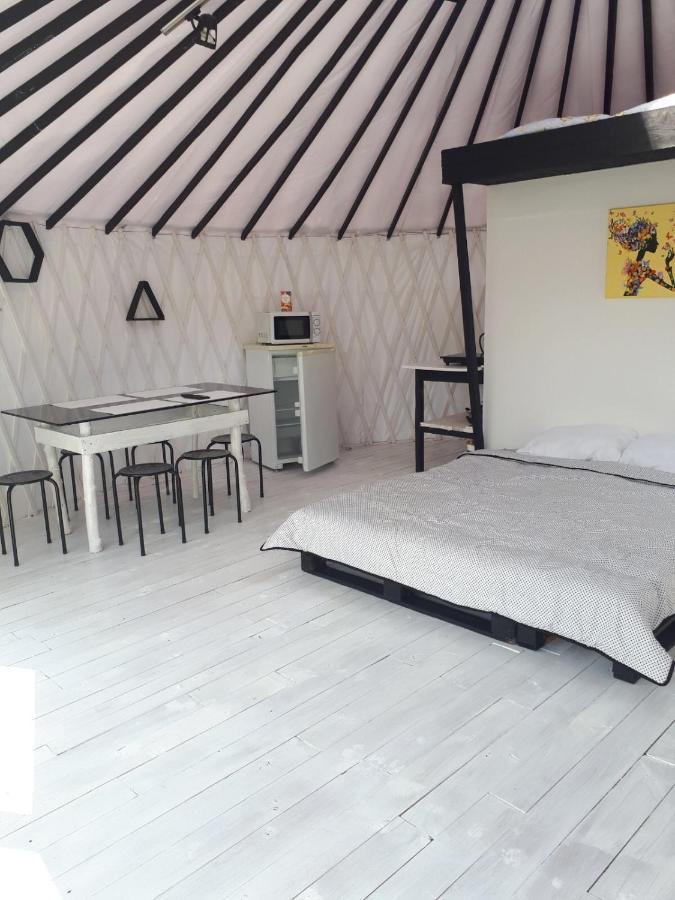Глемпінг Luxury Hotel Lypovets Eksteriør billede
